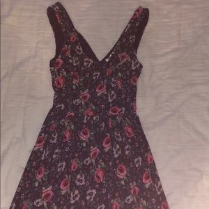 Women’s dress